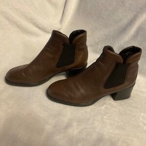 Brown leather Rieker ankle boots